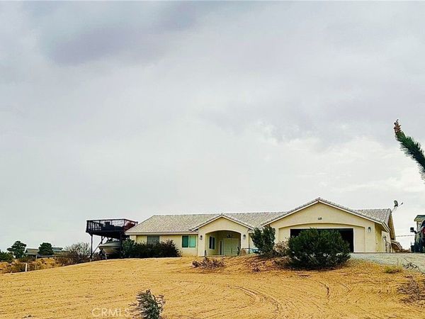 11131 Arcadia, Apple Valley, CA 92308
