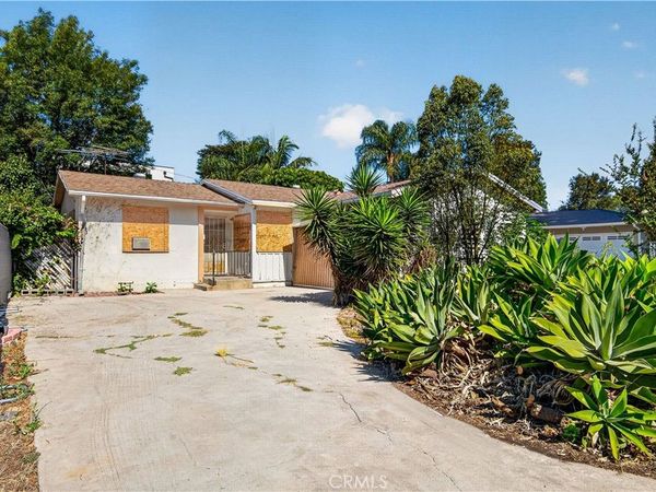 5807 Bevis Avenue, Sherman Oaks, CA 91411