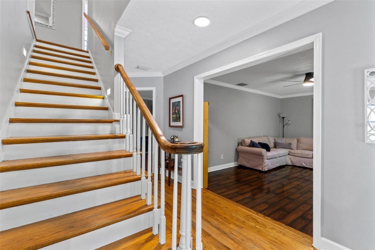 120 W Greentree Lane , Lake Mary, FL 32746 Photo