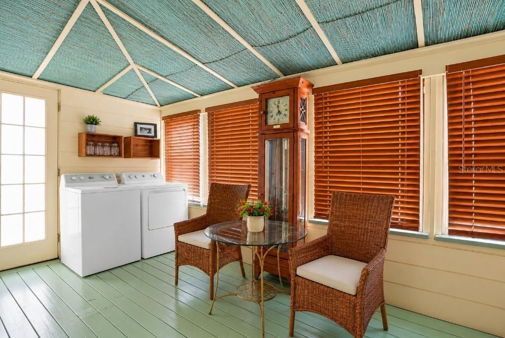 772 38th Avenue S, Saint Petersburg, FL 33705 Photo