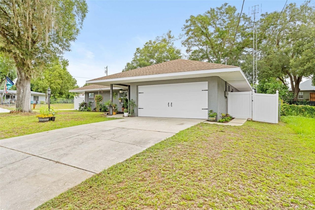 714 Spruce Street , Inverness, FL 34452 Photo