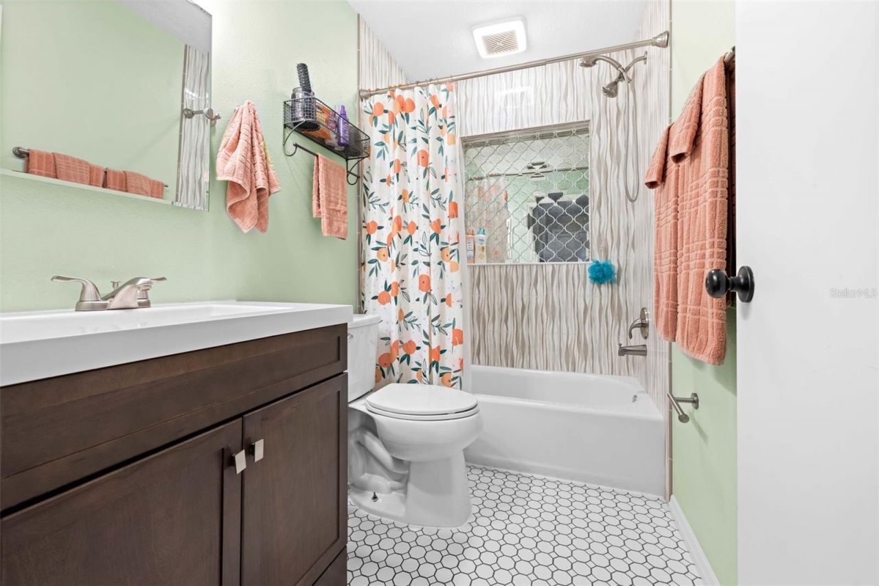 714 Spruce Street , Inverness, FL 34452 Photo
