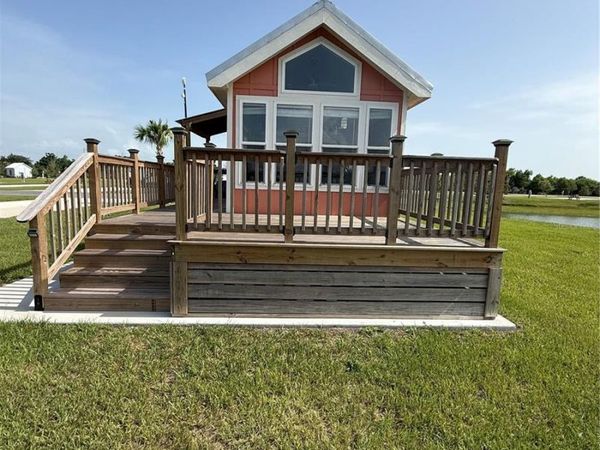 235 CLUB LANE , PUNTA GORDA, FL 33980