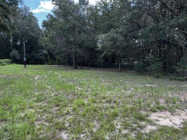 1018 KITTY AVENUE , INTERLACHEN, FL 32148