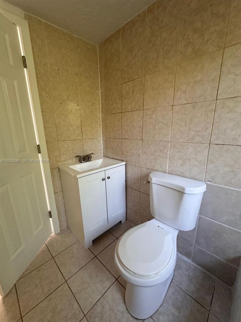 3660 NW 20th Ave , Unit 4, Miami, FL 33142 Photo