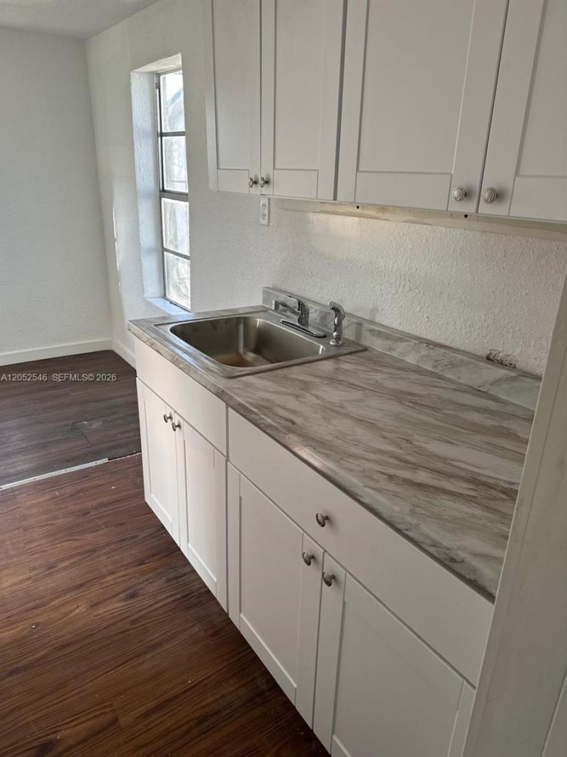 3660 NW 20th Ave , Unit 4, Miami, FL 33142 Photo