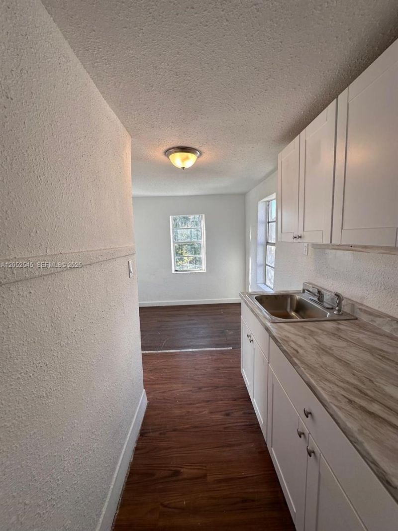 3660 NW 20th Ave , Unit 4, Miami, FL 33142 Photo