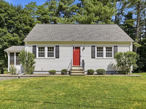 12 Hemlock Road, Westford, MA 01886