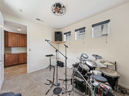 6679 Quantum Drive, Sparks, NV 89436 Photo