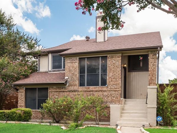 1613 Kingspoint Drive , Carrollton, TX 75007