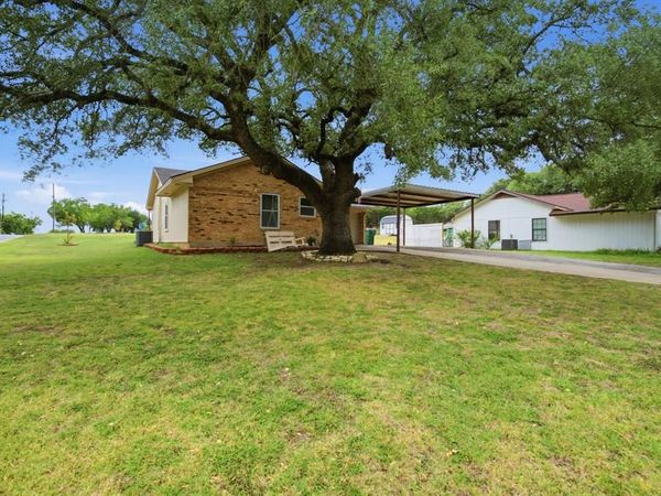 701 Van Winkle Street, Weatherford, TX 76086
