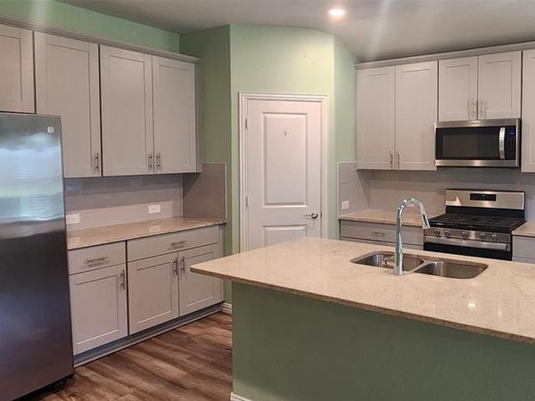 10628 Kootenai Street , Fort Worth, TX 76179