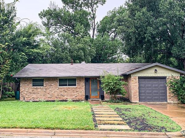 2704 Nottingham LN, Austin, TX 78704