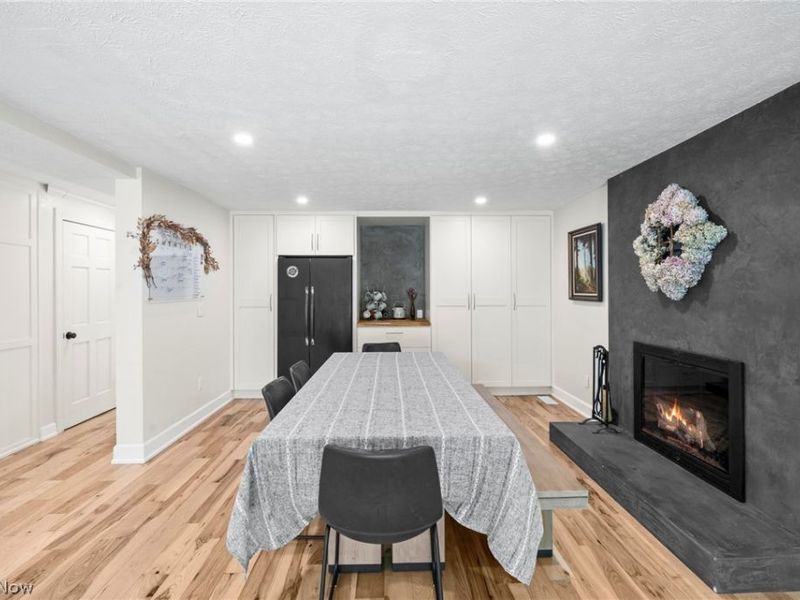 8884 Lake In The Woods Trail, Chagrin Falls, OH 44023 Photo 11