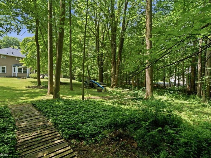 8884 Lake In The Woods Trail, Chagrin Falls, OH 44023 Photo 44