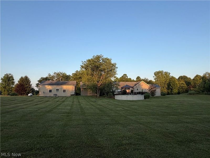 8533 Girdle Road, Middlefield, OH 44062 Photo 30