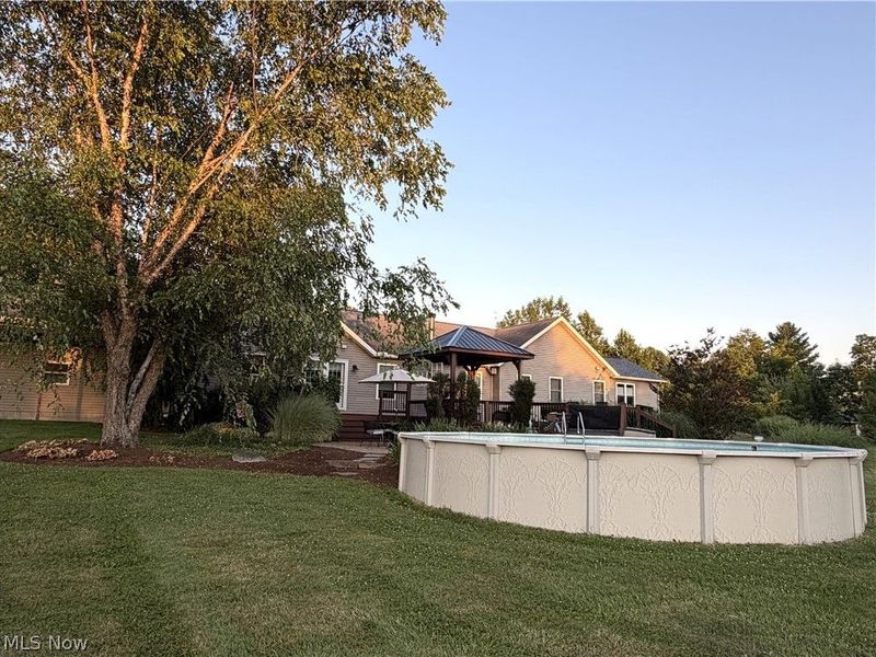 8533 Girdle Road, Middlefield, OH 44062 Photo 32