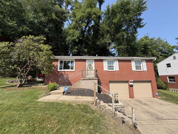 611 National Drive , Pittsburgh, PA 15235