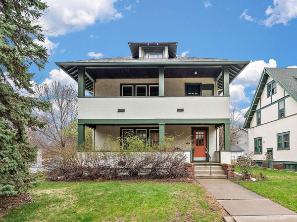 2017 Laurel Avenue , Saint Paul, MN 55104