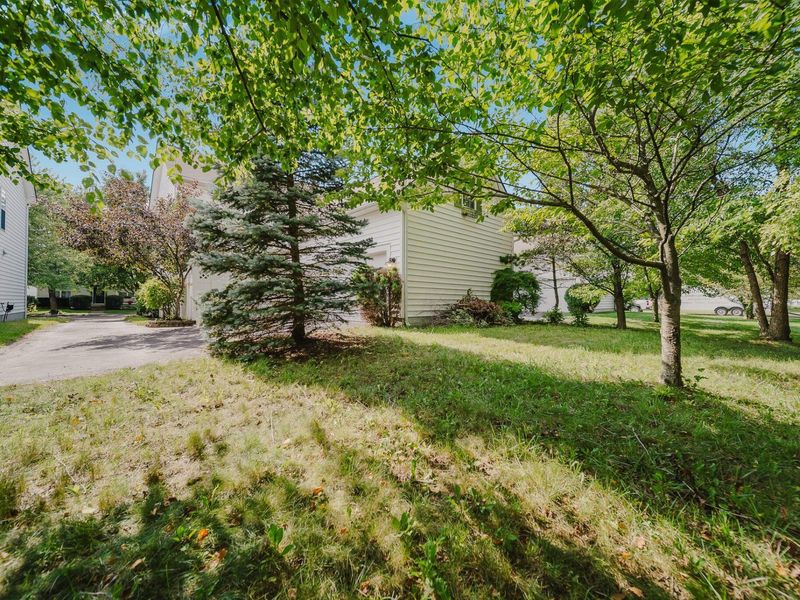4042 Peregrine Pass Drive, Columbus, OH 43230 Photo 33