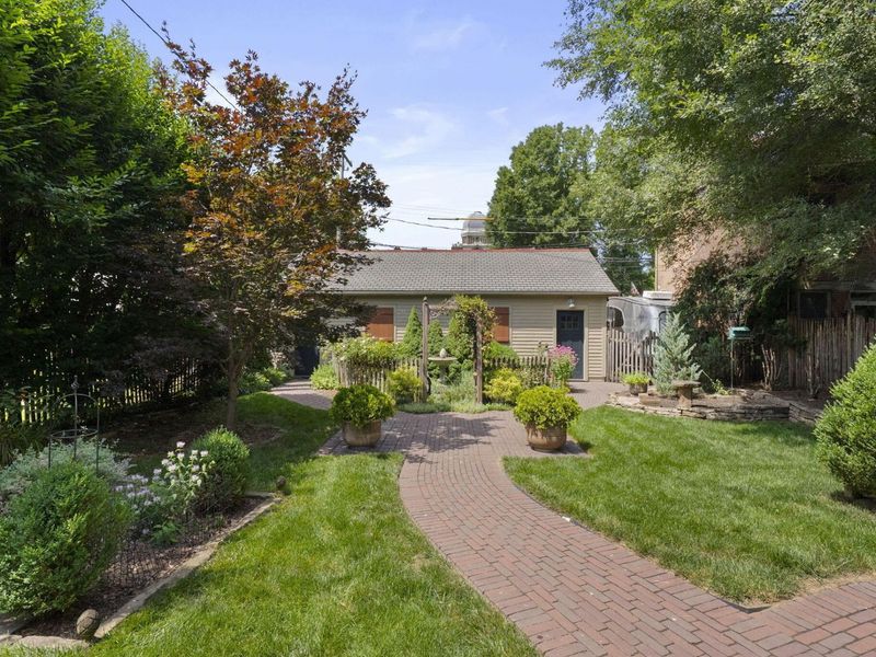134 Buttles Avenue, Columbus, OH 43215 Photo 56