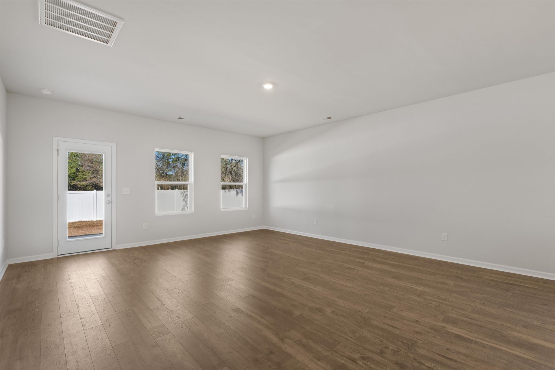 3009 Spain Ln.  Photo 7
