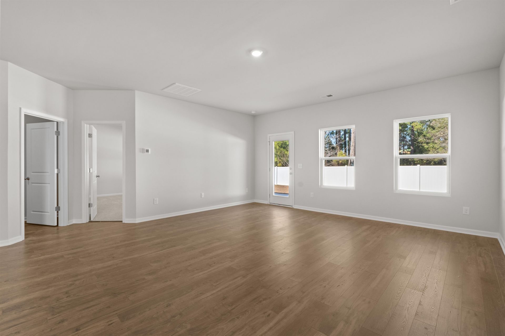 3009 Spain Ln.  Photo 8