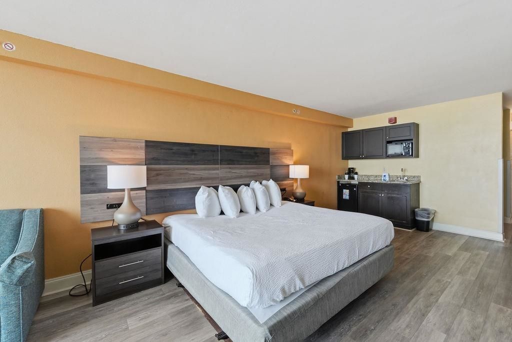 1501 S Ocean Blvd.  Photo 10