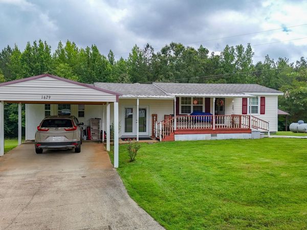 1679 FULTON RD, Iuka, MS 38852