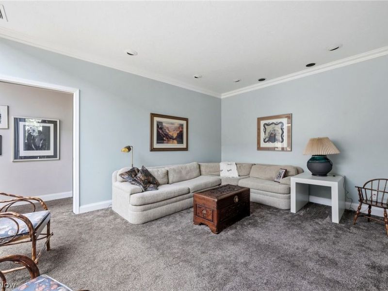 2112 Acacia Park Drive, Unit 607, Lyndhurst, OH 44124 Photo 16