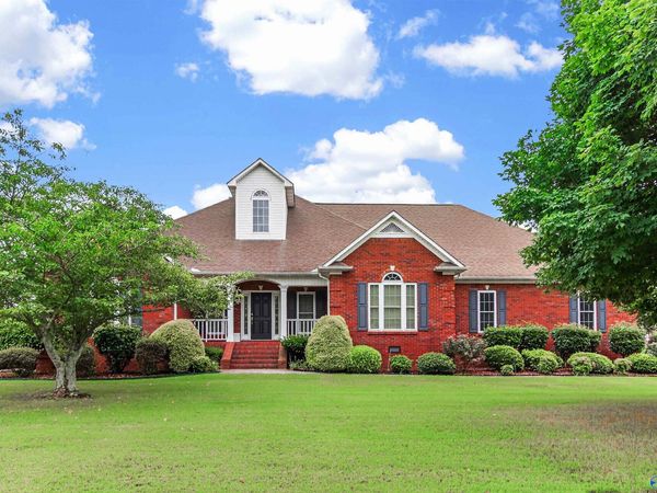 2010 Red Oak Lane NE, Arab, AL 35016