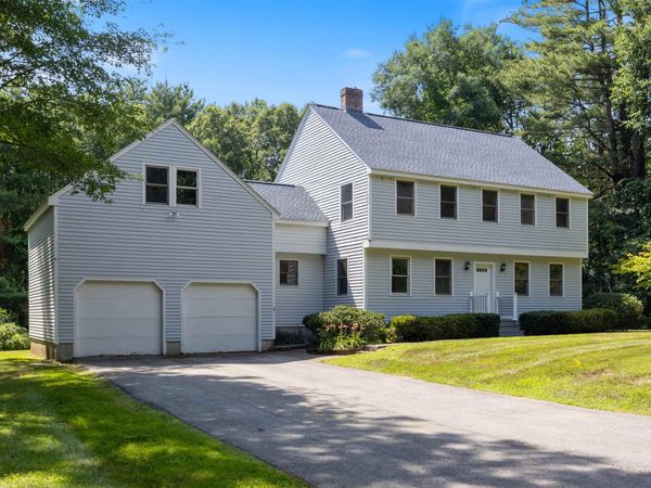 5 Huntington Place, Hampton, NH 03842