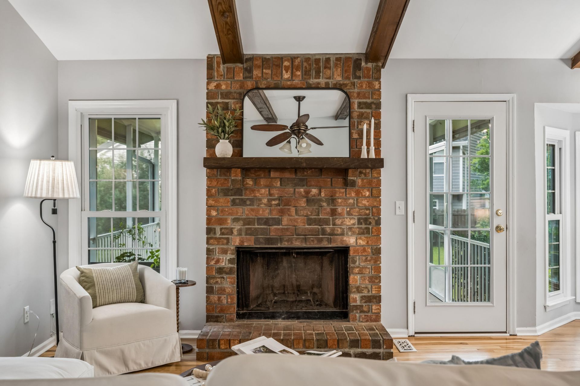 952 Anchor Road Photo 23