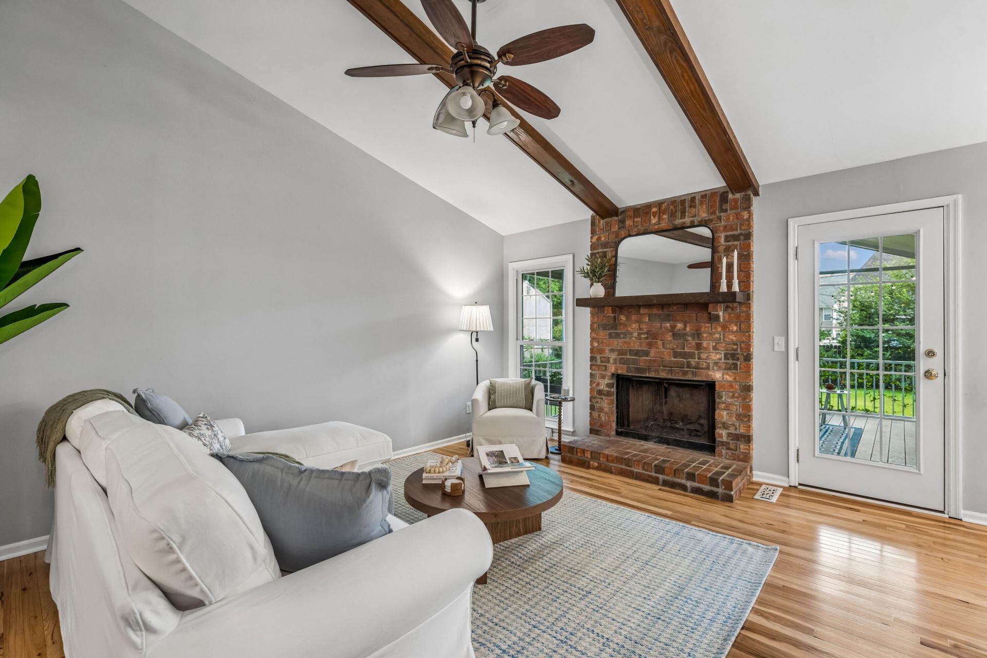 952 Anchor Road Photo 24