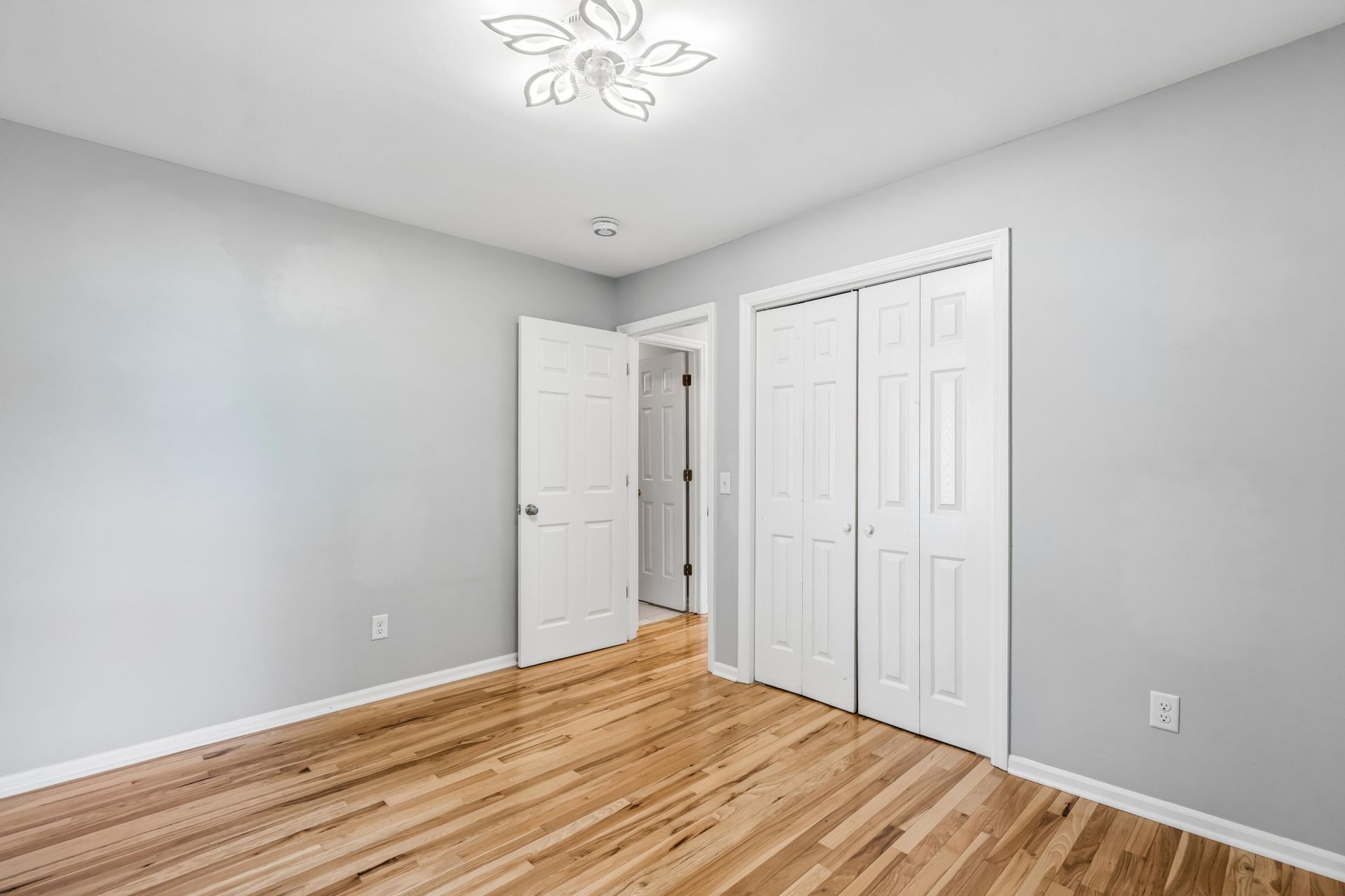 952 Anchor Road Photo 34