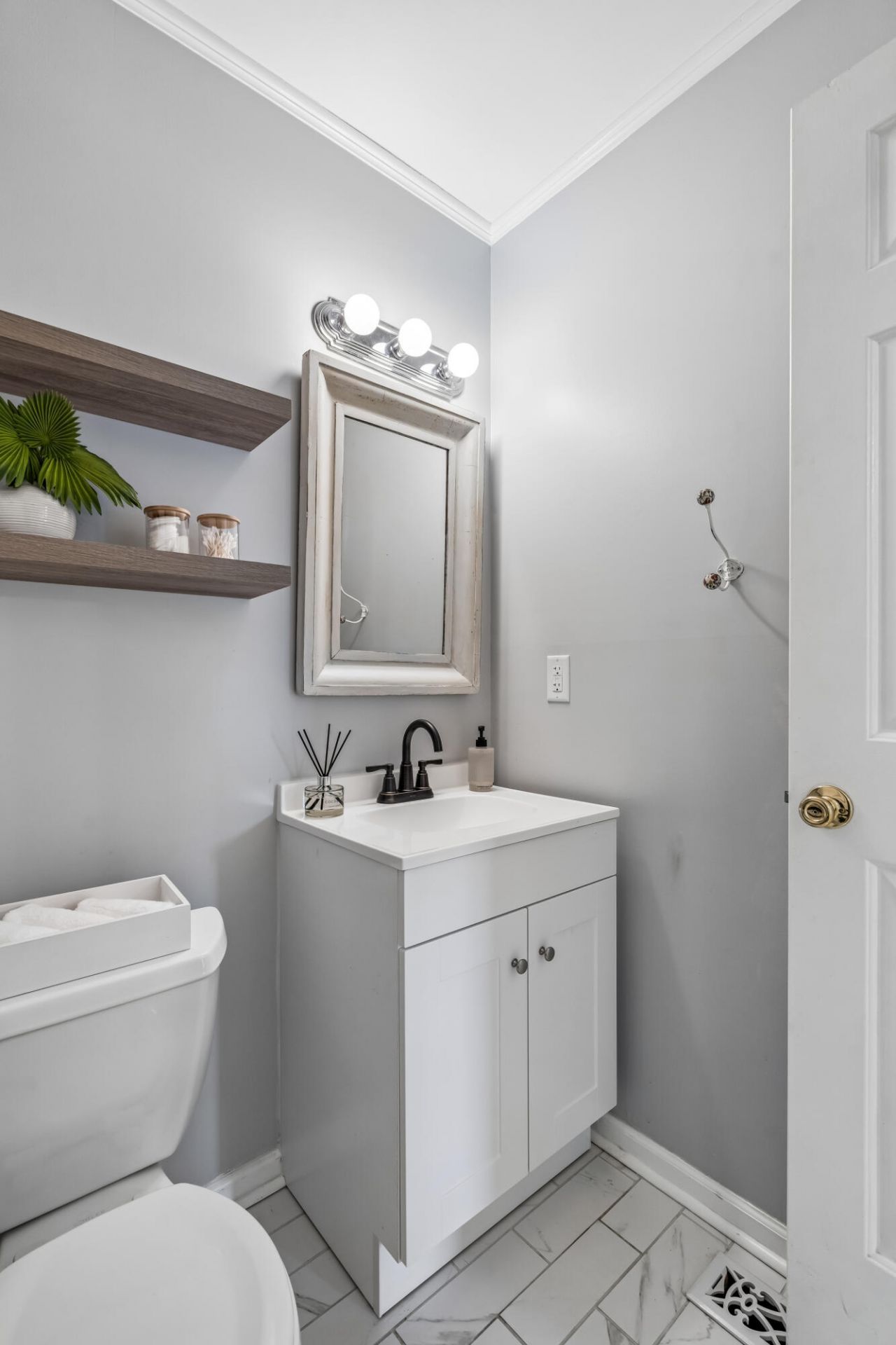 952 Anchor Road Photo 35
