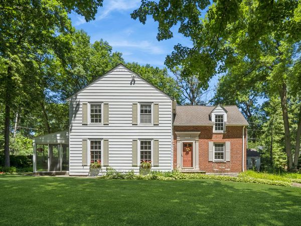 1342 Larrabee Lane , Northbrook, IL 60062