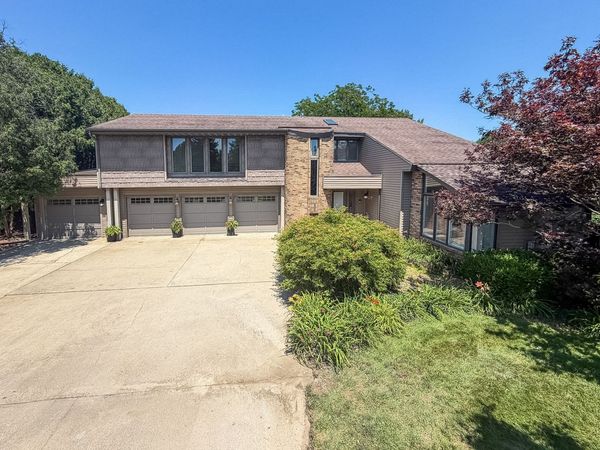 1171 Gloria Court, Monticello, IL 61856