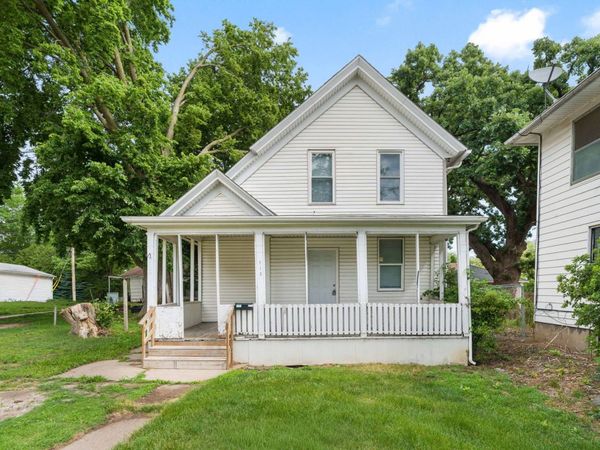 712 E 15th Street , Davenport, IA 52803