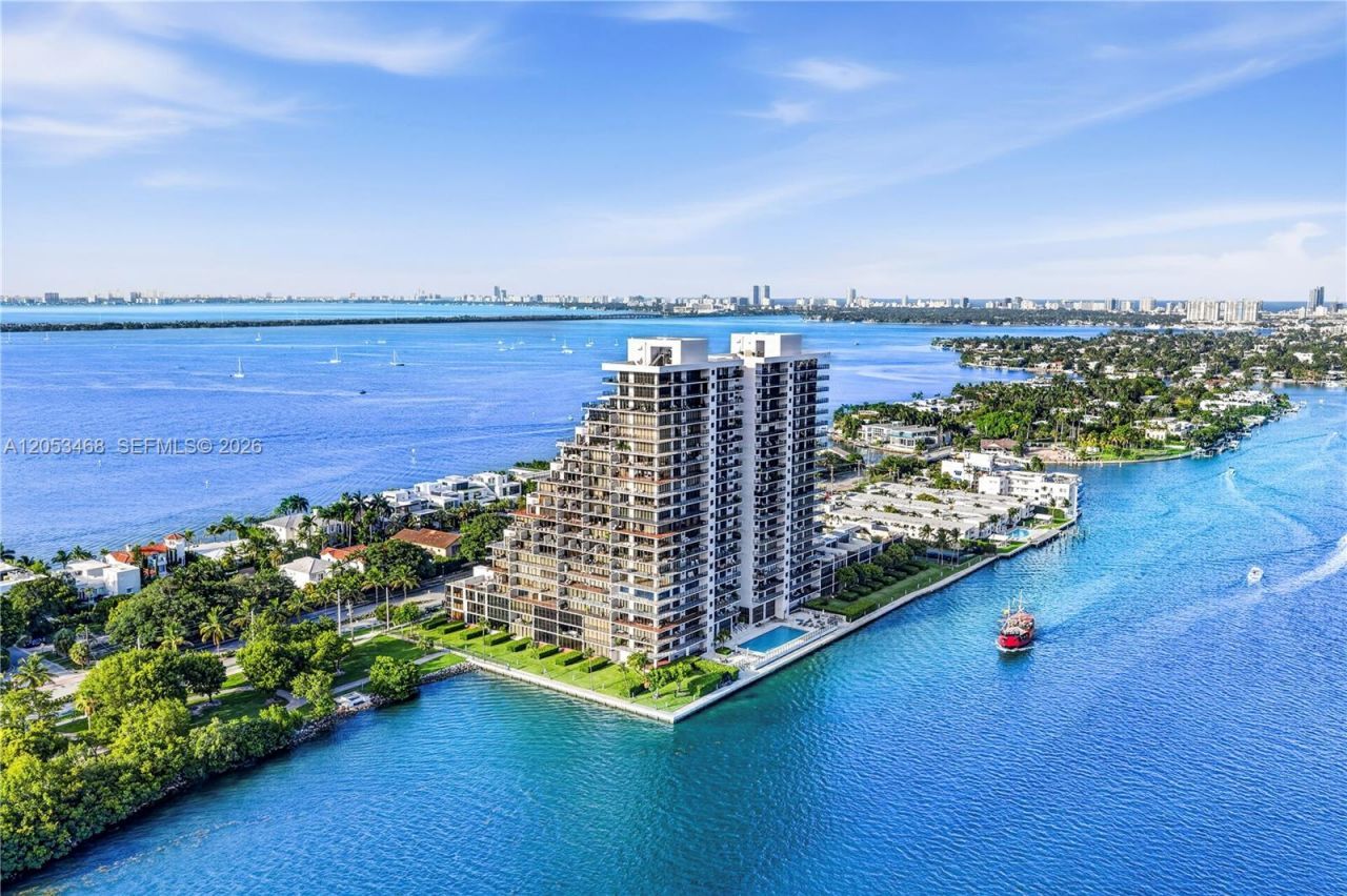 1000 Venetian Way, Unit 810, Miami Beach, FL 33139 Photo