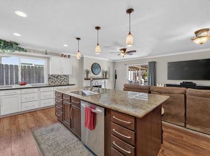 1016 Azure Ct, Roseville, CA 95678 Photo