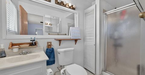 1016 Azure Ct, Roseville, CA 95678 Photo
