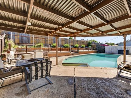 1016 Azure Ct, Roseville, CA 95678 Photo