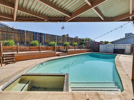 1016 Azure Ct, Roseville, CA 95678 Photo
