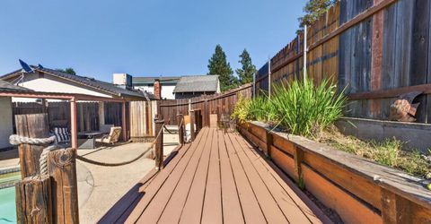 1016 Azure Ct, Roseville, CA 95678 Photo