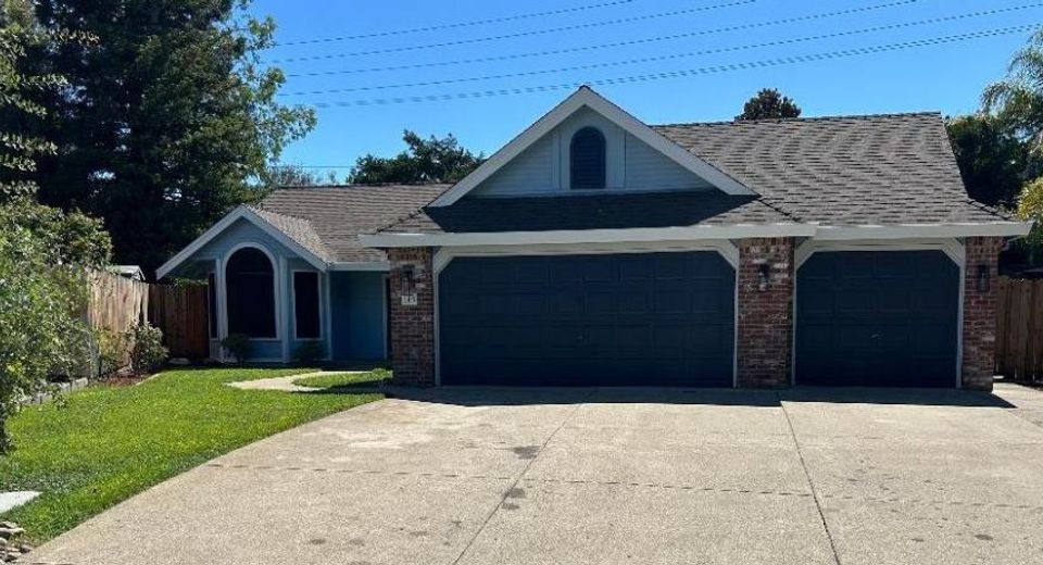 145 Chesterfield Way, Folsom, CA 95630 Photo