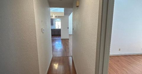 145 Chesterfield Way, Folsom, CA 95630 Photo