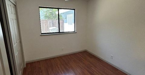145 Chesterfield Way, Folsom, CA 95630 Photo