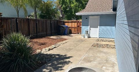 145 Chesterfield Way, Folsom, CA 95630 Photo