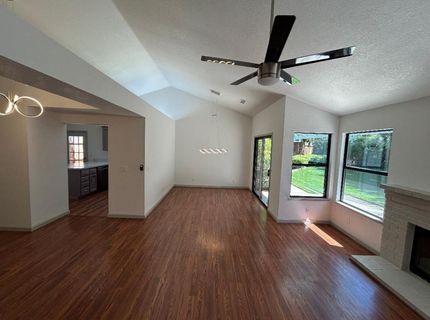145 Chesterfield Way, Folsom, CA 95630 Photo